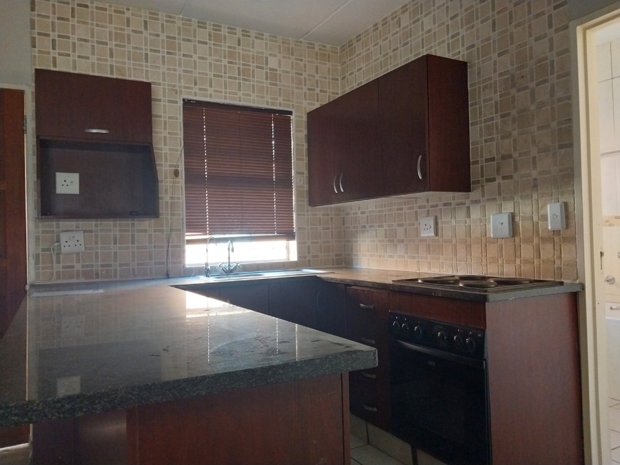 2 Bedroom Property for Sale in Bult South North West